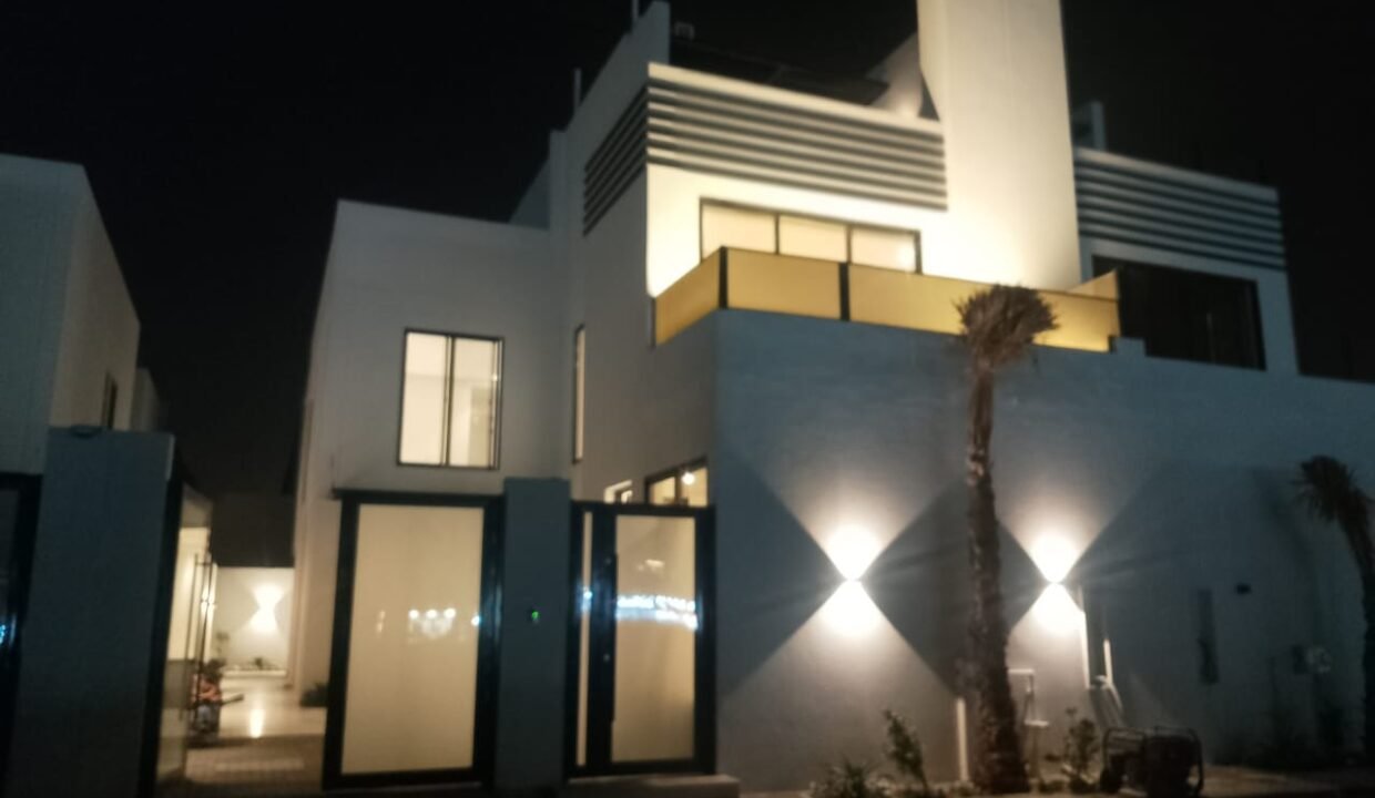 دوبلوكسات بالعزيزيه بحي جوان متصلة