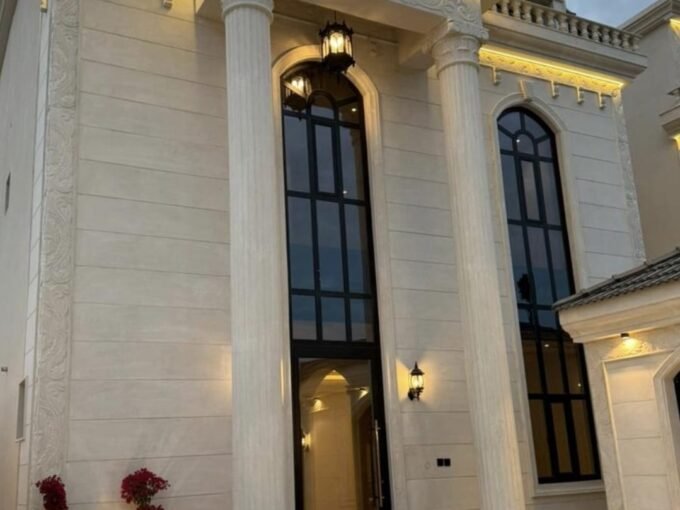 دوبلكسات فاخرة للبيع بحي العزيزية