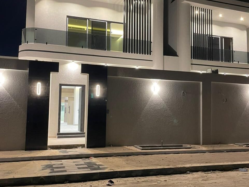 دوبلكسات فاخرة للبيع في حي الشعلة3